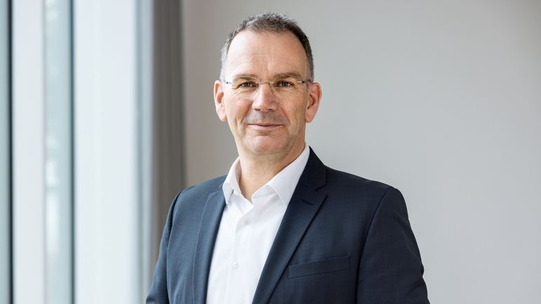 Peter Selders博士，Endress+Hauser集团首席执行官。
