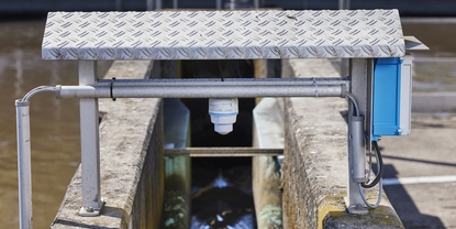 Open channel flow measurement