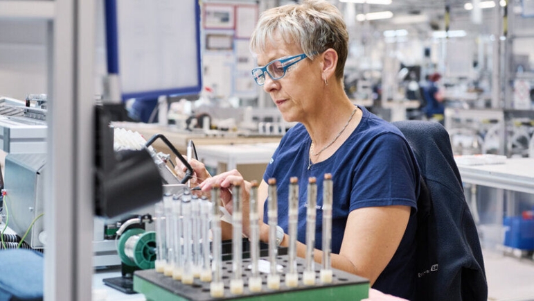 In 2025 Endress+Hauser invested 370.8 million euros in buildings, systems and IT.