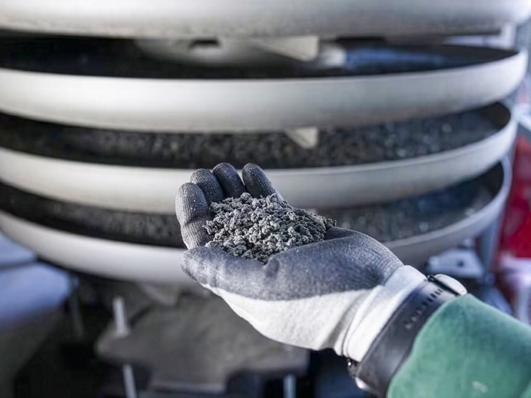 Globally, only about 10 percent of polyolefins are 
recycled.