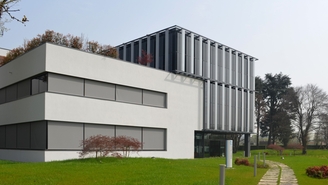 Endress+Hauser意大利总部地处米兰附近。办公大楼在2016年完成翻新