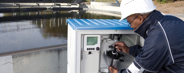 全自动水质采样仪，适用于污水处理、下水道系统、地表水、河水、雨水应用