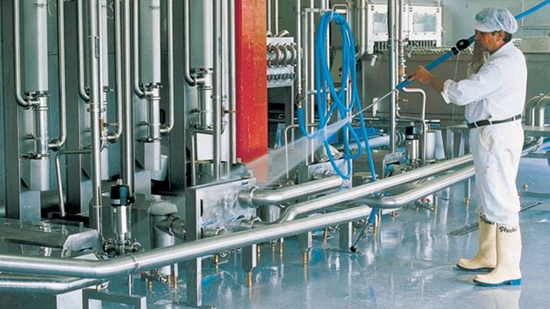 Pressure cleaning in the food productcion