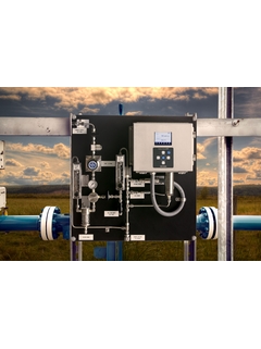 OXY5500氧气分析仪的产品图（正视图），台面安装型，安装在天然气管路上