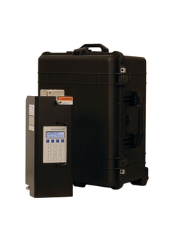 TDLAS便携式气体分析仪SS1000的产品图（正视图），带皮尔肯箱