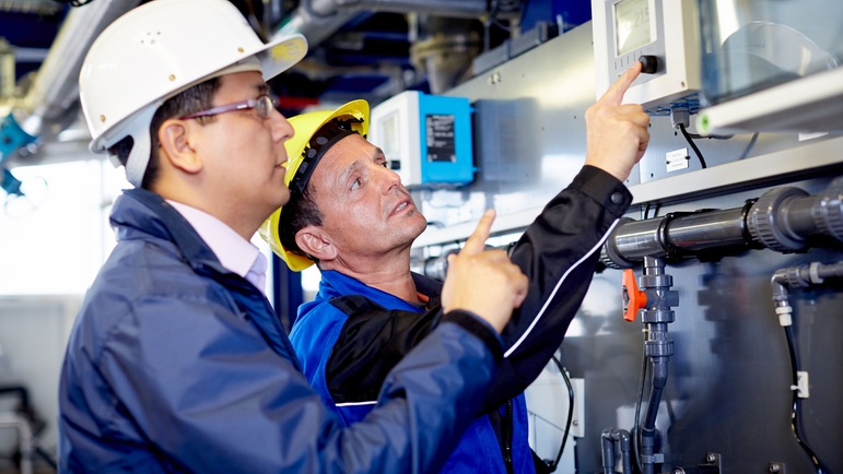 电力与能源行业专用水质监测面板