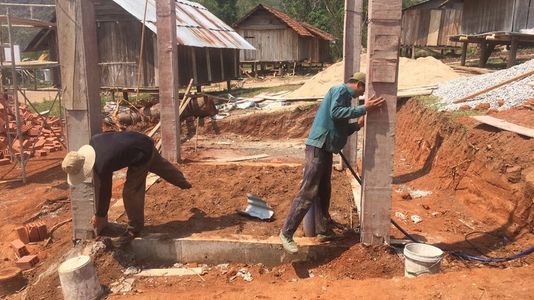 募集的爱心捐款用于越南乡村的水房建造。