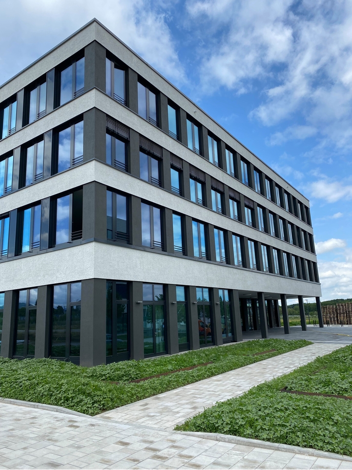 Außenansicht Hauptsitz der Endress+Hauser BioSense GmbH, FRIZ Freiburger Innovationszentrum